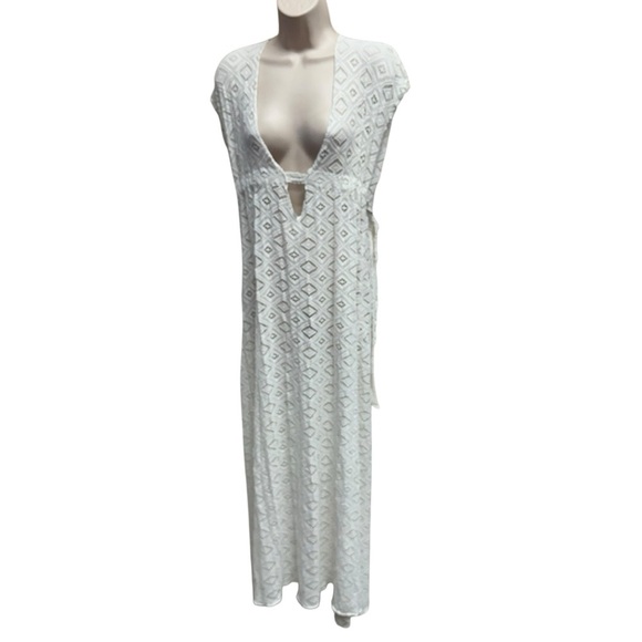 BECCA Dresses & Skirts - Becca Rebecca Virtue women’s swim cover up dress white lace size XS-S beach